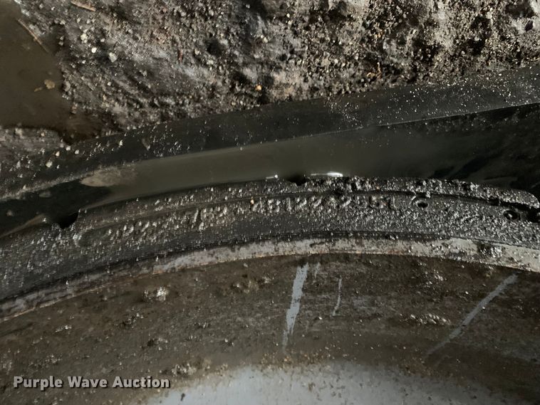 image for item MM9716 2011 Dynapac F1000T  paver