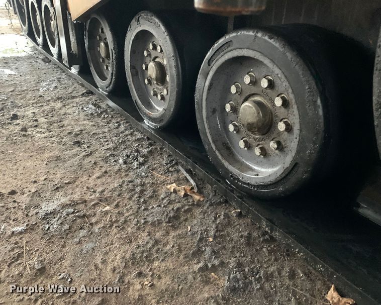 image for item MM9716 2011 Dynapac F1000T  paver