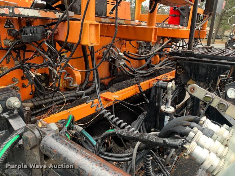 image for item MM9717 Dynapac F1000T  paver