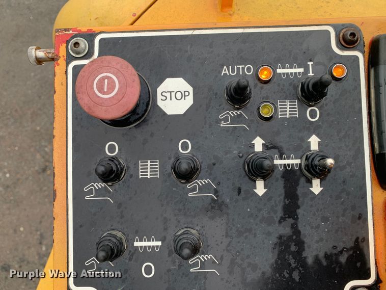 image for item MM9717 Dynapac F1000T  paver