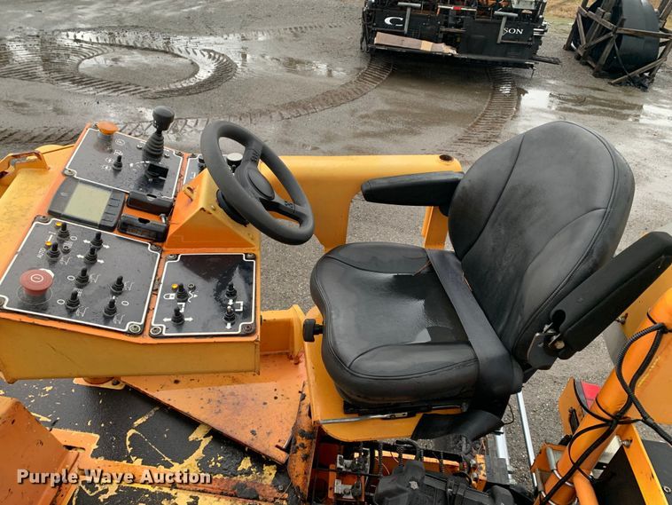 image for item MM9717 Dynapac F1000T  paver