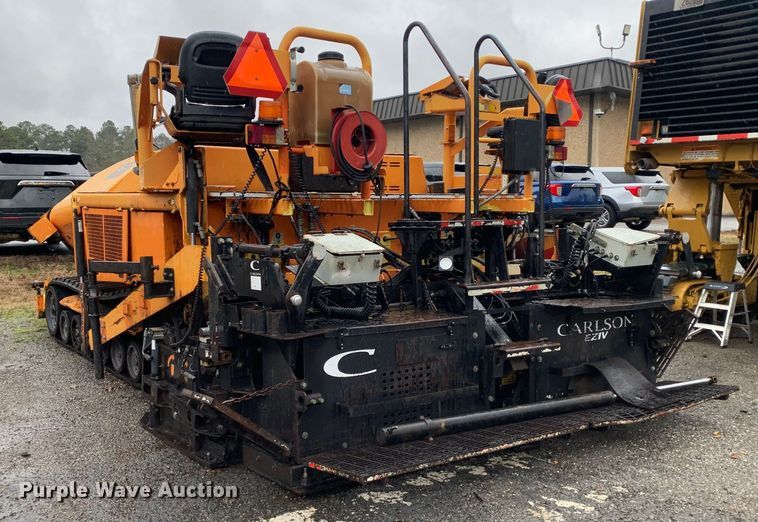 image for item MM9718 Dynapac F1000T  paver