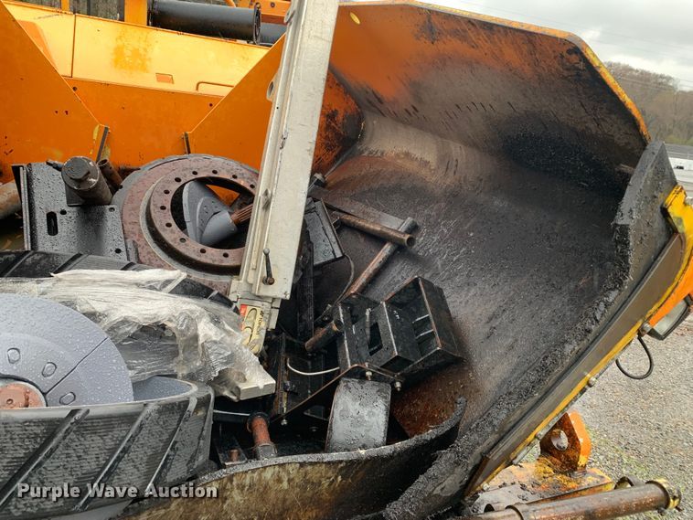 image for item MM9718 Dynapac F1000T  paver