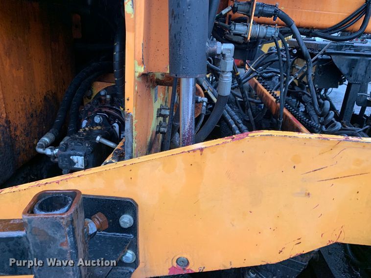 image for item MM9718 Dynapac F1000T  paver