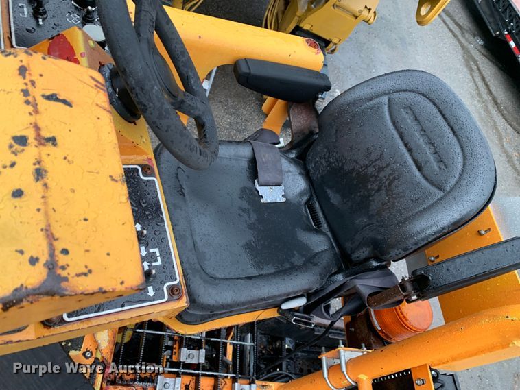 image for item MM9718 Dynapac F1000T  paver