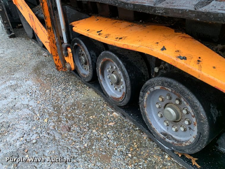 image for item MM9718 Dynapac F1000T  paver