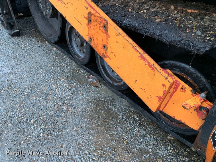 image for item MM9718 Dynapac F1000T  paver