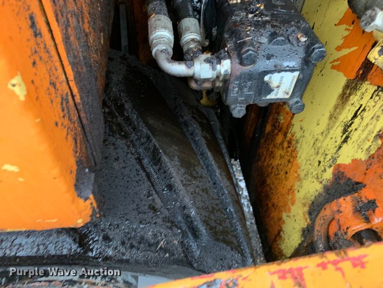 image for item MM9718 Dynapac F1000T  paver