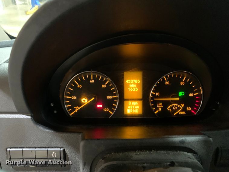 image for item MM9721 2008 Dodge Sprinter 3500  road analyzer van