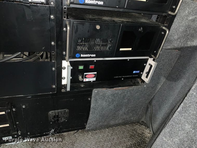 image for item MM9721 2008 Dodge Sprinter 3500  road analyzer van