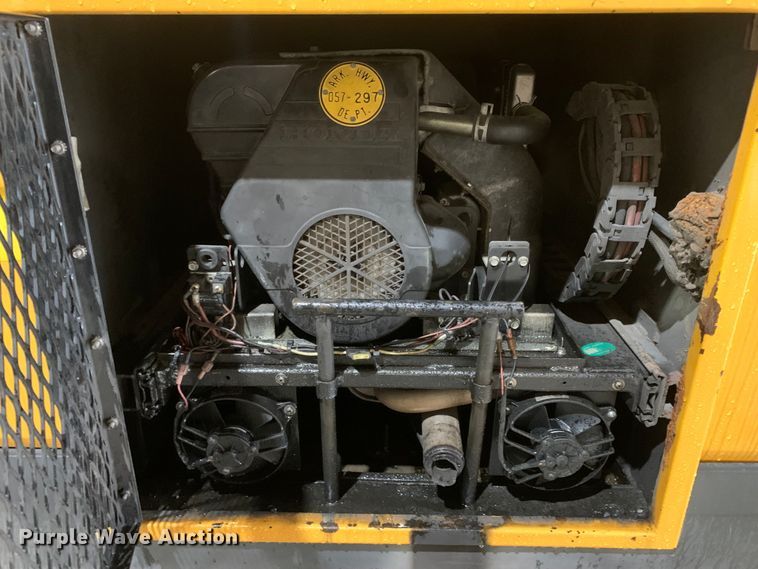 image for item MM9721 2008 Dodge Sprinter 3500  road analyzer van