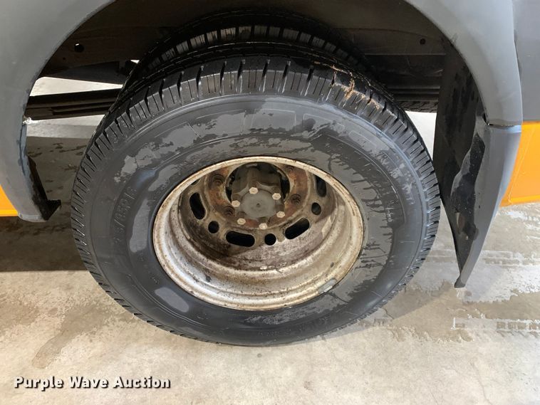 image for item MM9721 2008 Dodge Sprinter 3500  road analyzer van