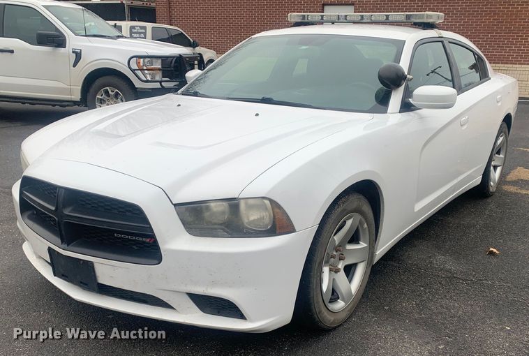image for item MM9742 2013 Dodge Charger Police