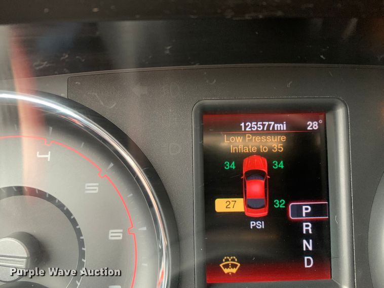 image for item MM9742 2013 Dodge Charger Police