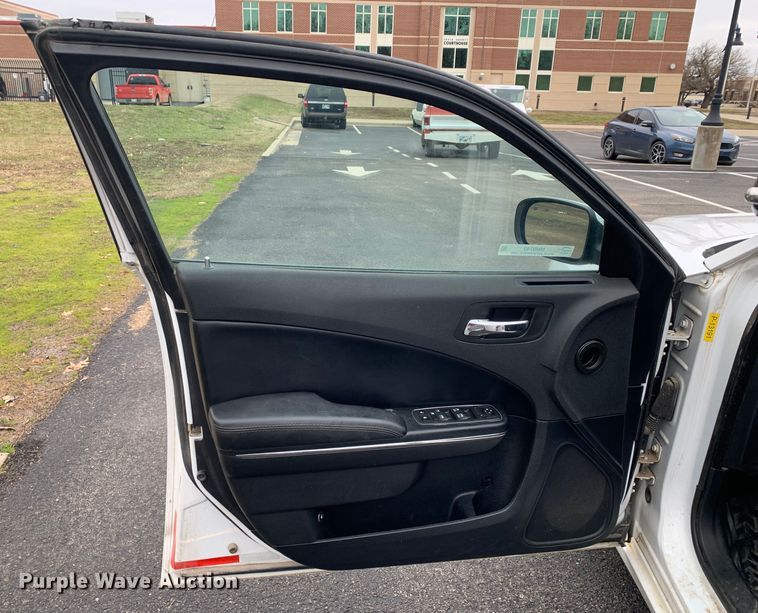 image for item MM9742 2013 Dodge Charger Police