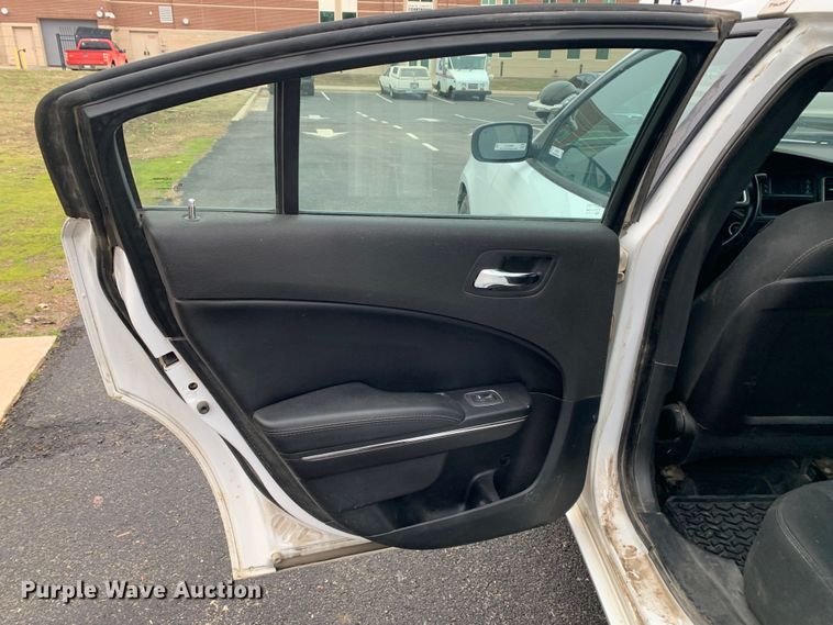 image for item MM9742 2013 Dodge Charger Police