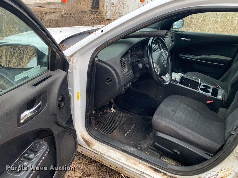 image for item MM9743 2013 Dodge Charger Police