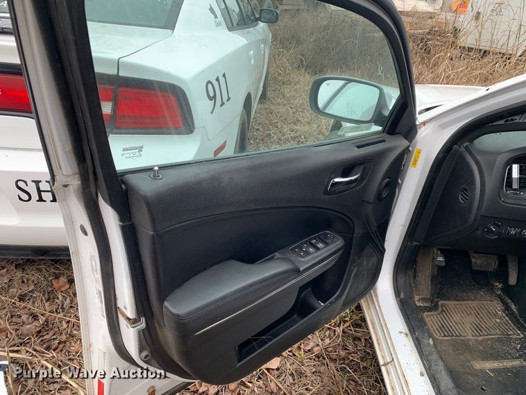 image for item MM9744 2013 Dodge Charger Police