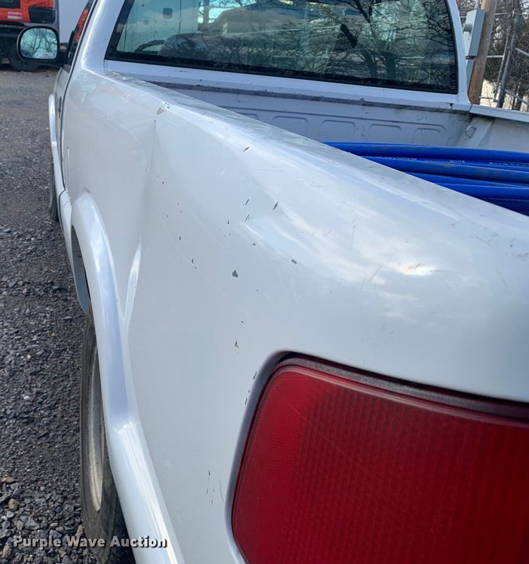 image for item MM9746 1997 Chevrolet S10  pickup truck