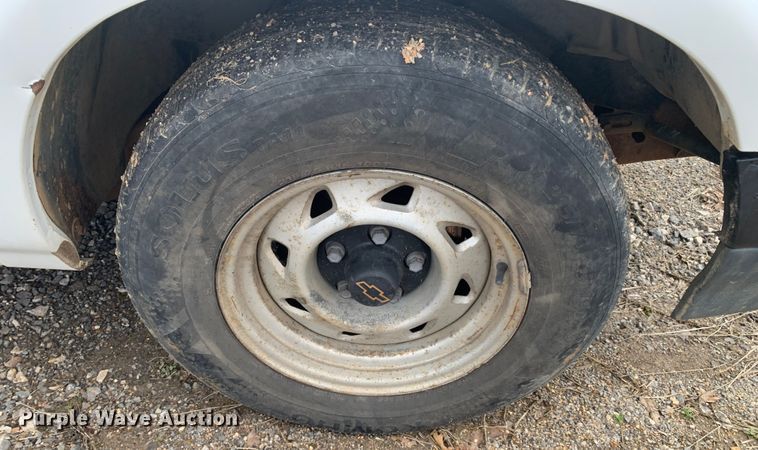 image for item MM9746 1997 Chevrolet S10  pickup truck