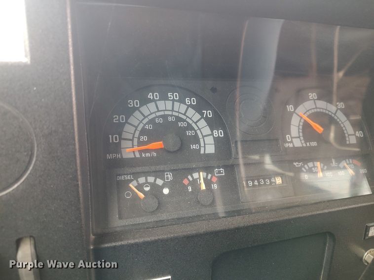 image for item MM9933 1998 Blue Bird TC2000  school bus