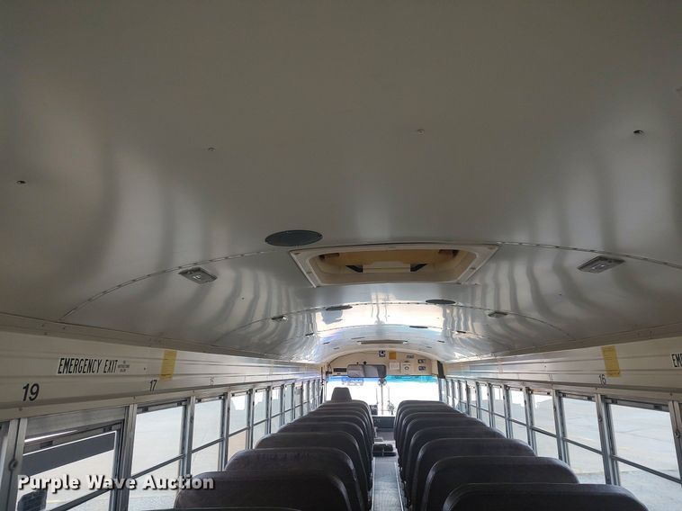 image for item MM9933 1998 Blue Bird TC2000  school bus
