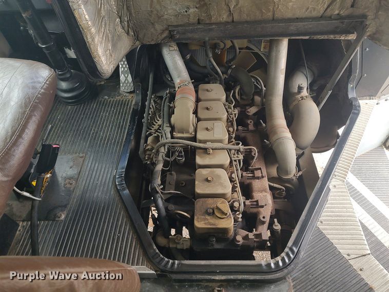 image for item MM9933 1998 Blue Bird TC2000  school bus