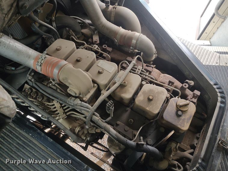 image for item MM9933 1998 Blue Bird TC2000  school bus