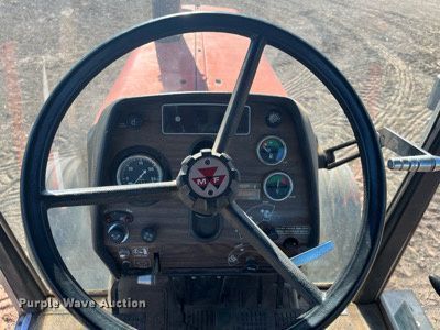 image for item DG5392 1978 Massey Ferguson 2675  tractor