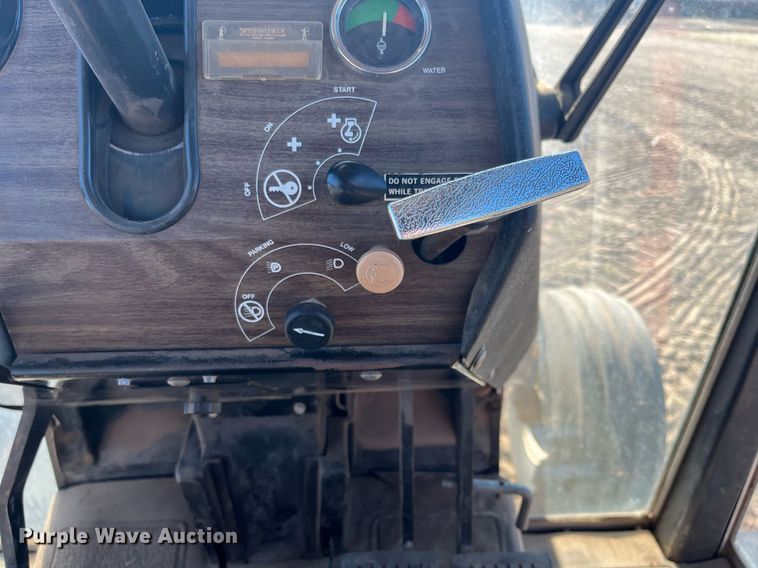 image for item DG5392 1978 Massey Ferguson 2675  tractor