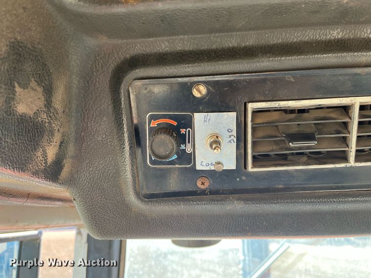 image for item DG5392 1978 Massey Ferguson 2675  tractor