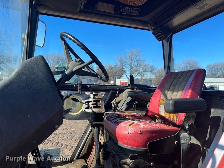 image for item DG5392 1978 Massey Ferguson 2675  tractor