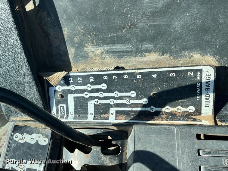 image for item DG5393 1976 John Deere 4630  tractor