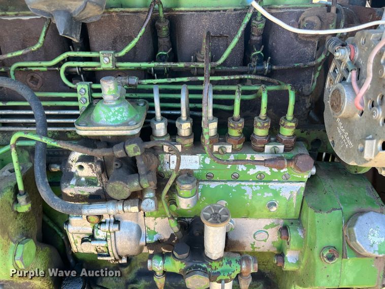 image for item DG5393 1976 John Deere 4630  tractor