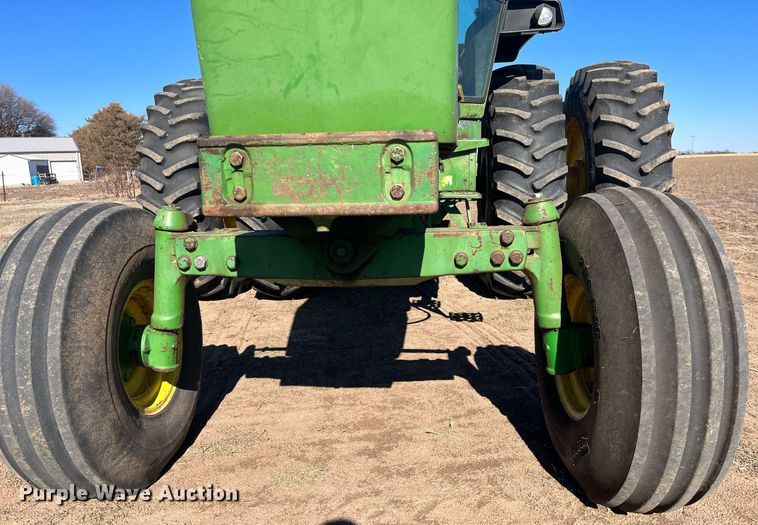 image for item DG5393 1976 John Deere 4630  tractor