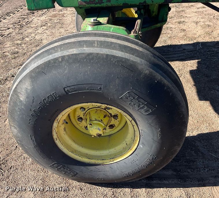 image for item DG5393 1976 John Deere 4630  tractor