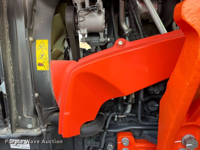 image for item DG5417 2018 Kubota M7-171  MFWD tractor