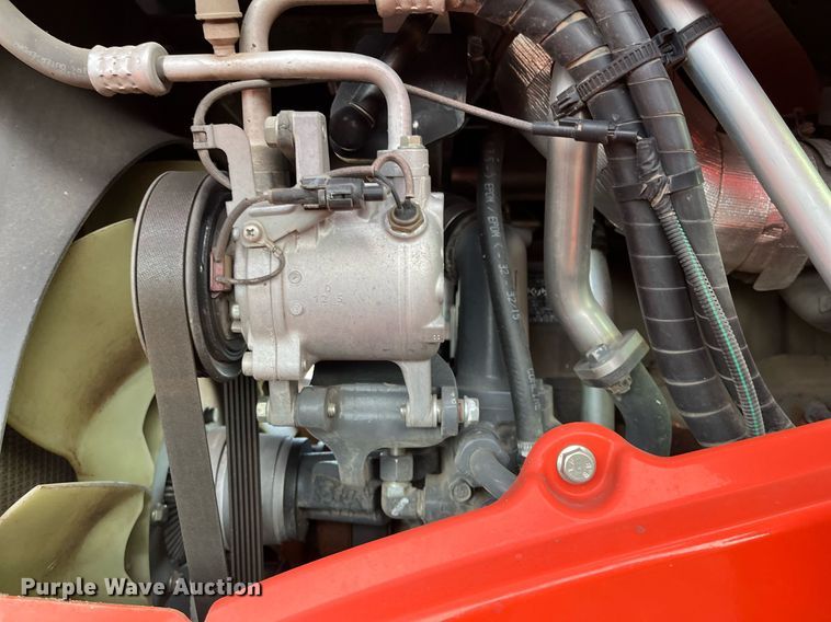 image for item DG5417 2018 Kubota M7-171  MFWD tractor