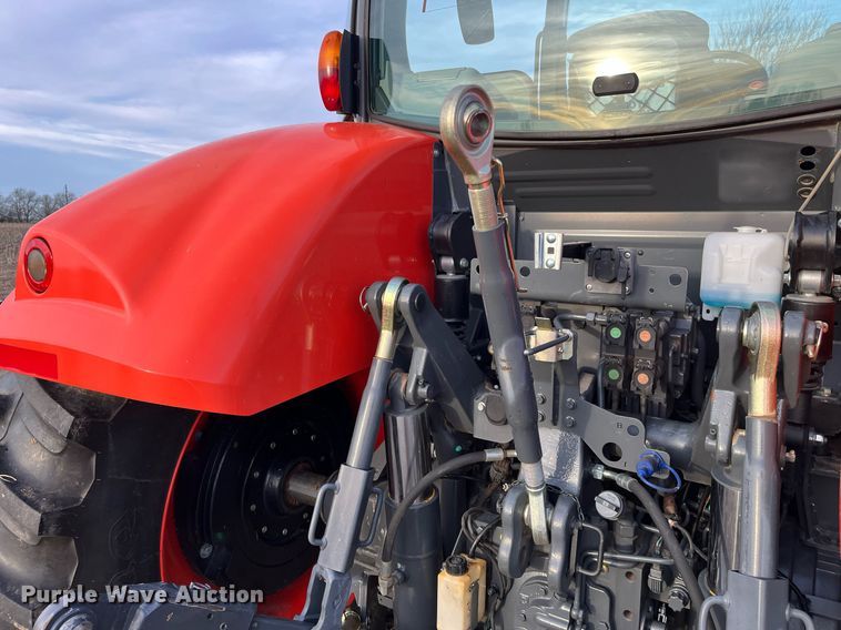 image for item DG5417 2018 Kubota M7-171  MFWD tractor