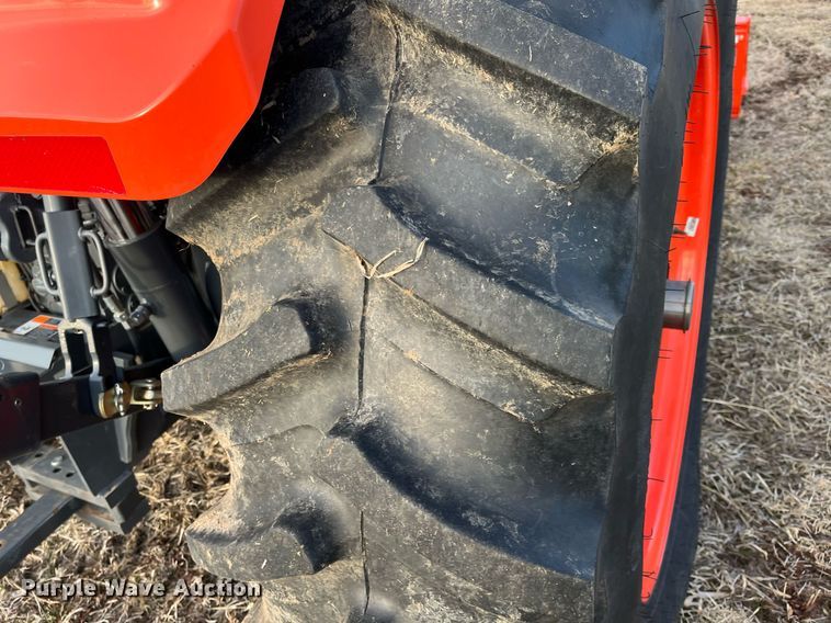 image for item DG5417 2018 Kubota M7-171  MFWD tractor