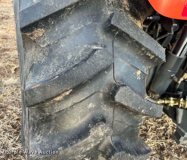 image for item DG5417 2018 Kubota M7-171  MFWD tractor