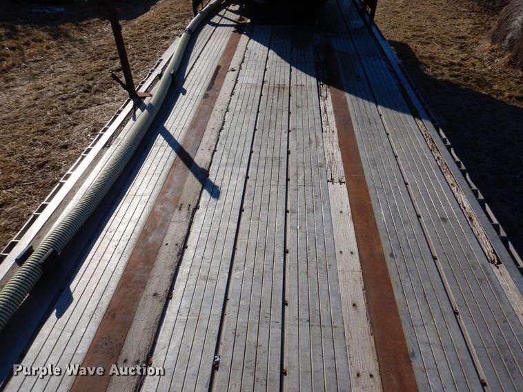 image for item DK5146 1995 Jet  drop deck trailer