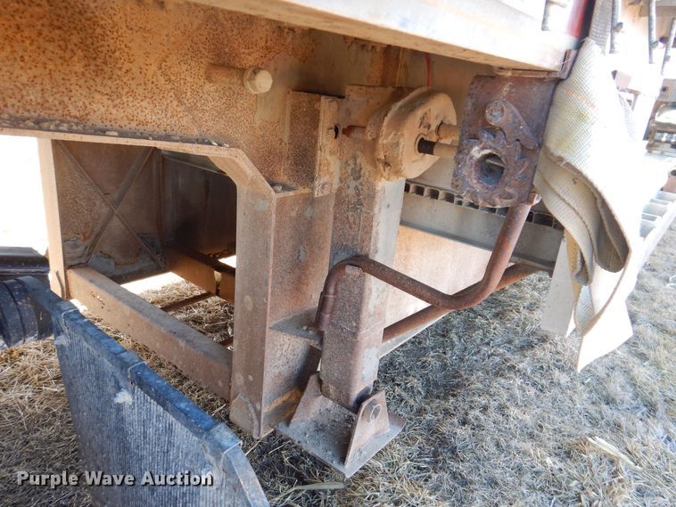 image for item DK5146 1995 Jet  drop deck trailer