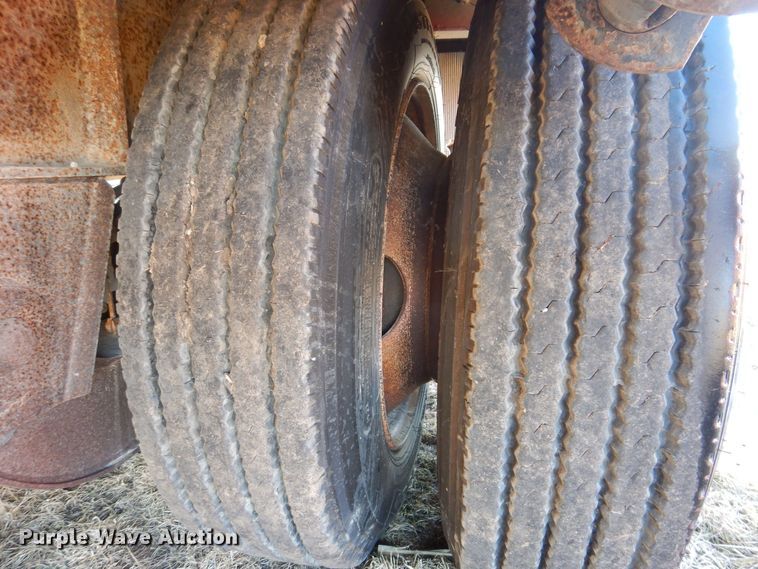 image for item DK5146 1995 Jet  drop deck trailer