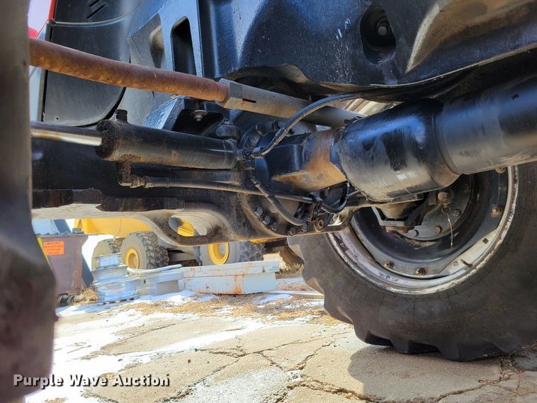 image for item DM8226 2003 Case MX255  MFWD tractor