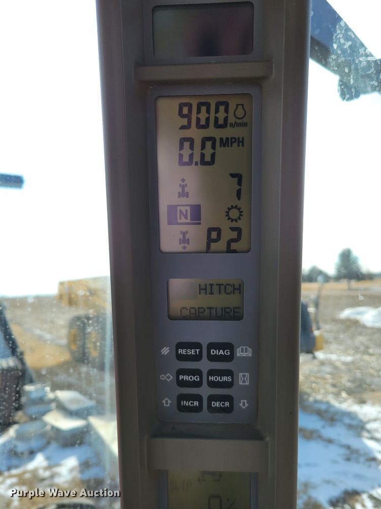 image for item DM8226 2003 Case MX255  MFWD tractor