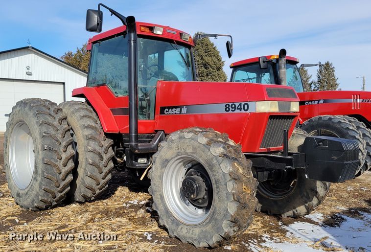 image for item DM8227 1998 Case IH 8940  MFWD tractor