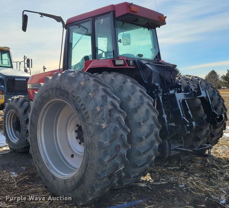 image for item DM8227 1998 Case IH 8940  MFWD tractor