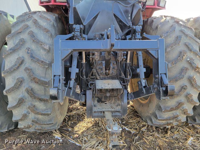 image for item DM8227 1998 Case IH 8940  MFWD tractor