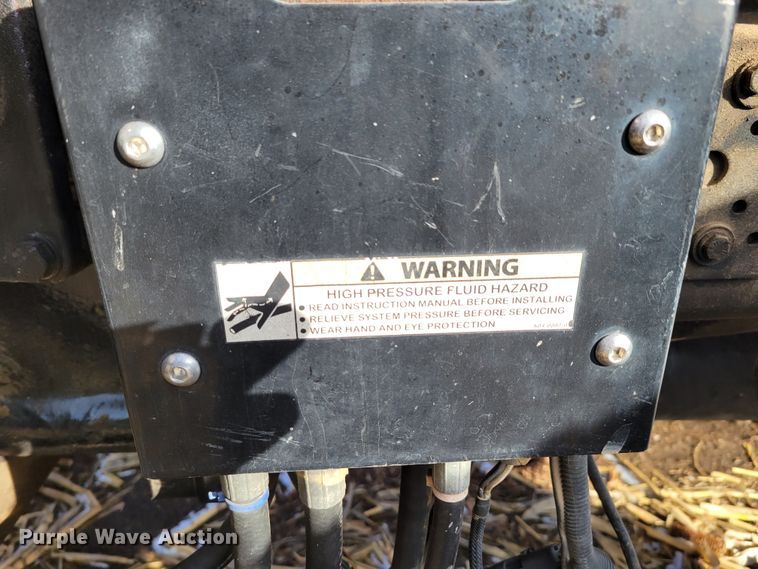 image for item DM8227 1998 Case IH 8940  MFWD tractor